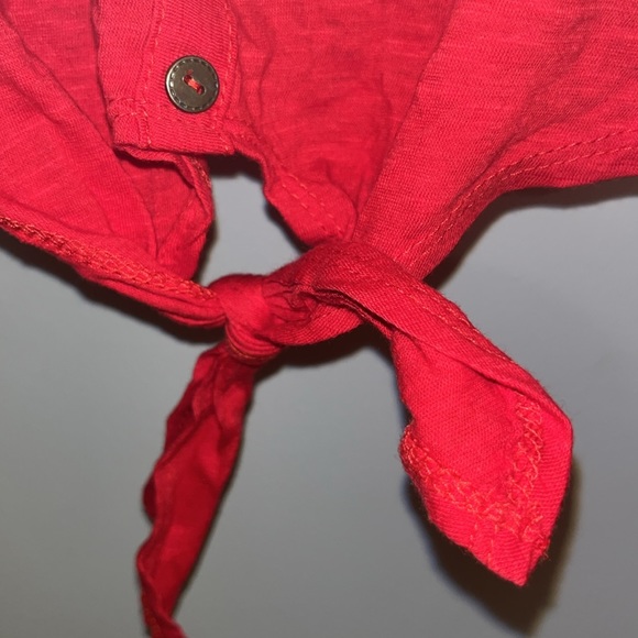 Women’s Red Tie Knotted Bottom Tank Top Shirt - Picture 3 of 6